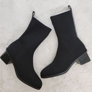 NEW Everlane Black The High Ankle Glove Boot in ReKnit